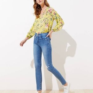 LOFT NWT Destructed High Rise Slim Pocket Jeans